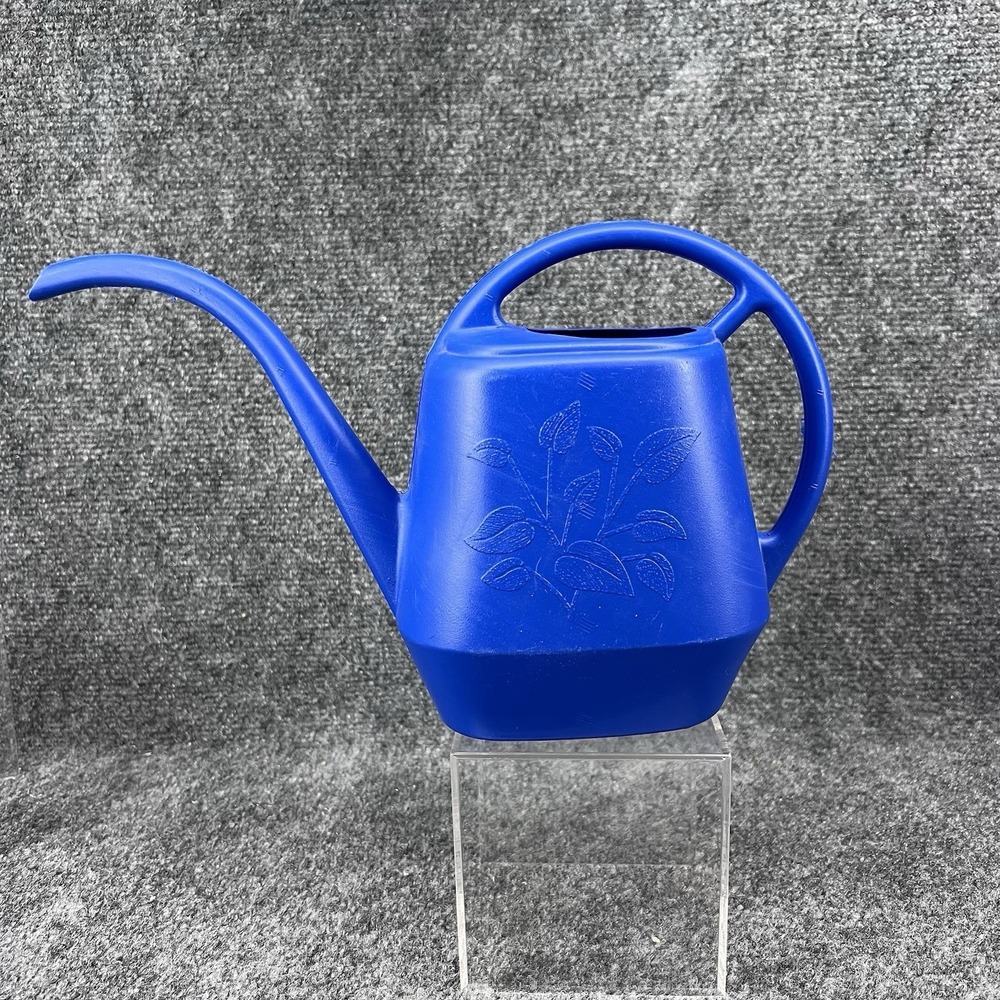 Royal Blue Garden Scene Plastic Watering Can AW21 Retro Embossed Flowers 56oz